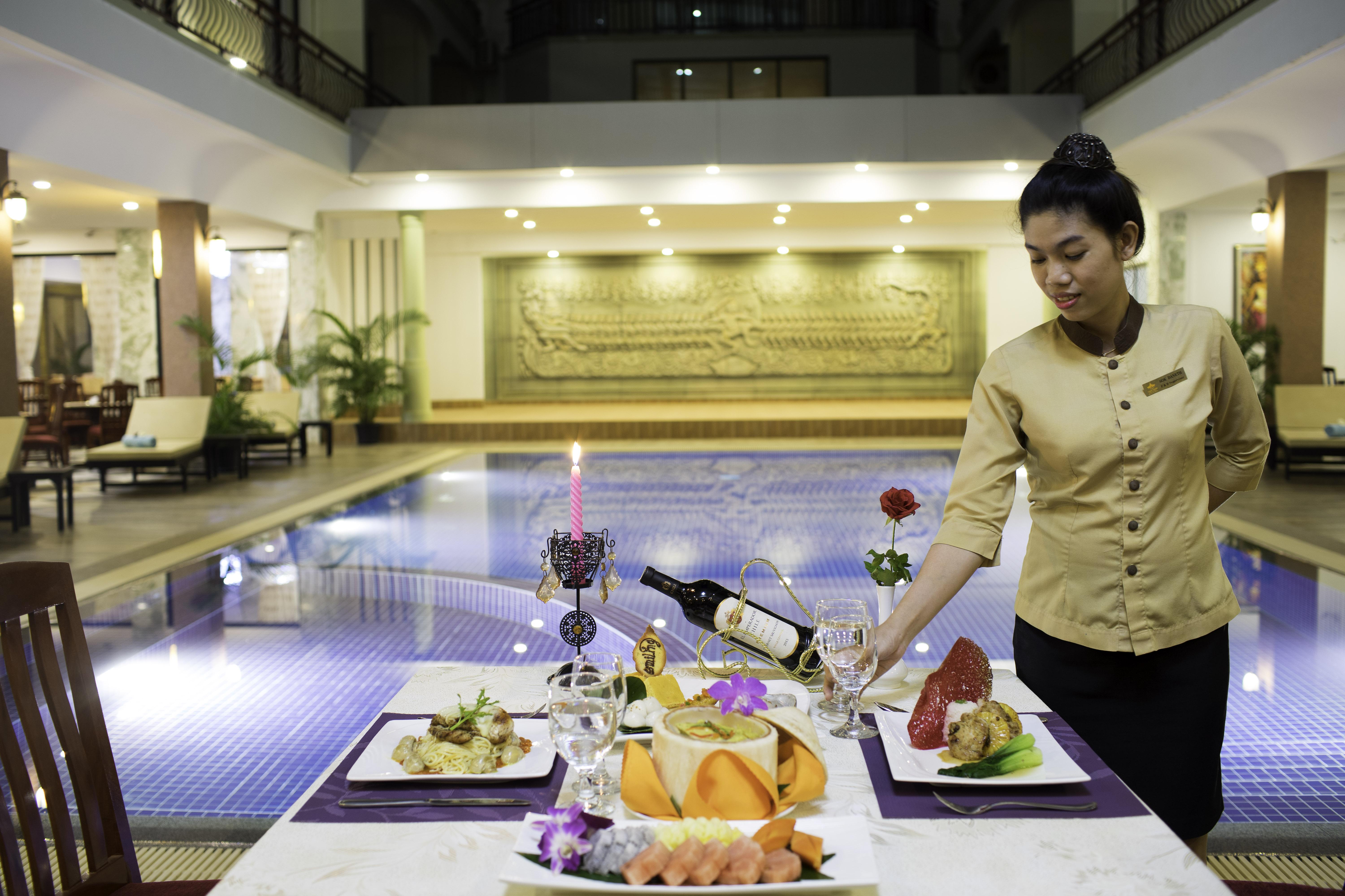 Smiling Hotel Siem Reap Dış mekan fotoğraf